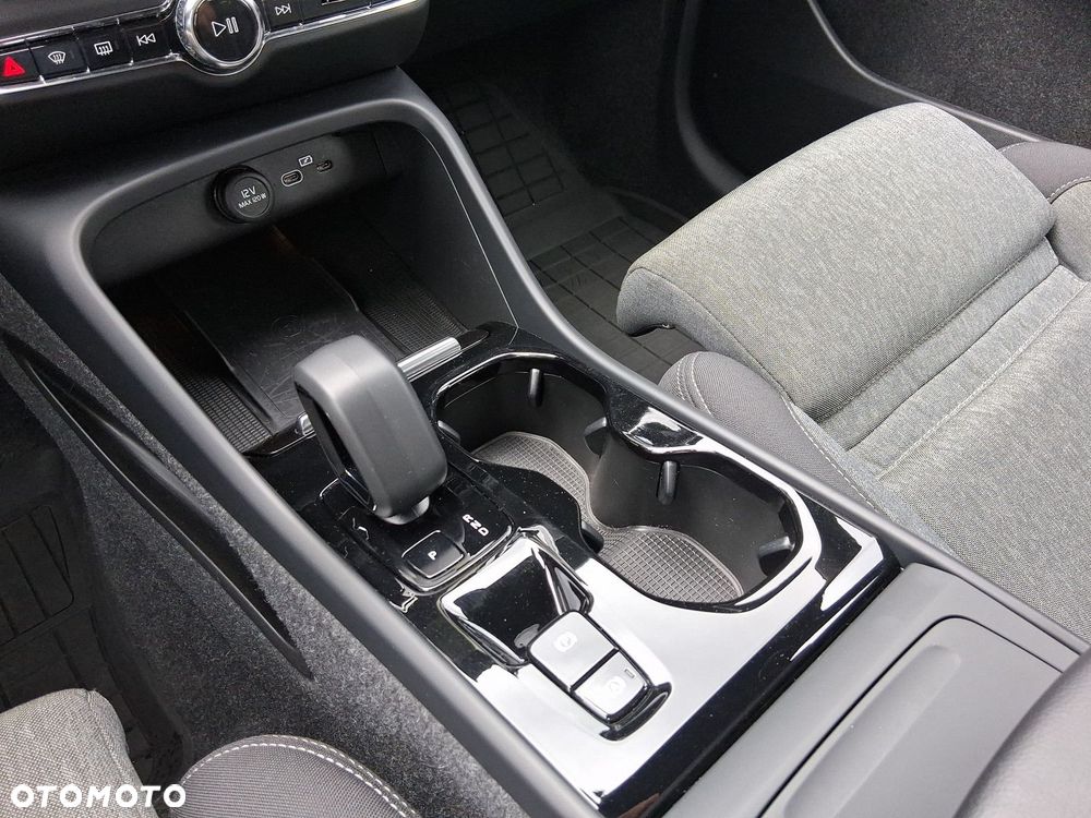 Volvo XC 40 - 16