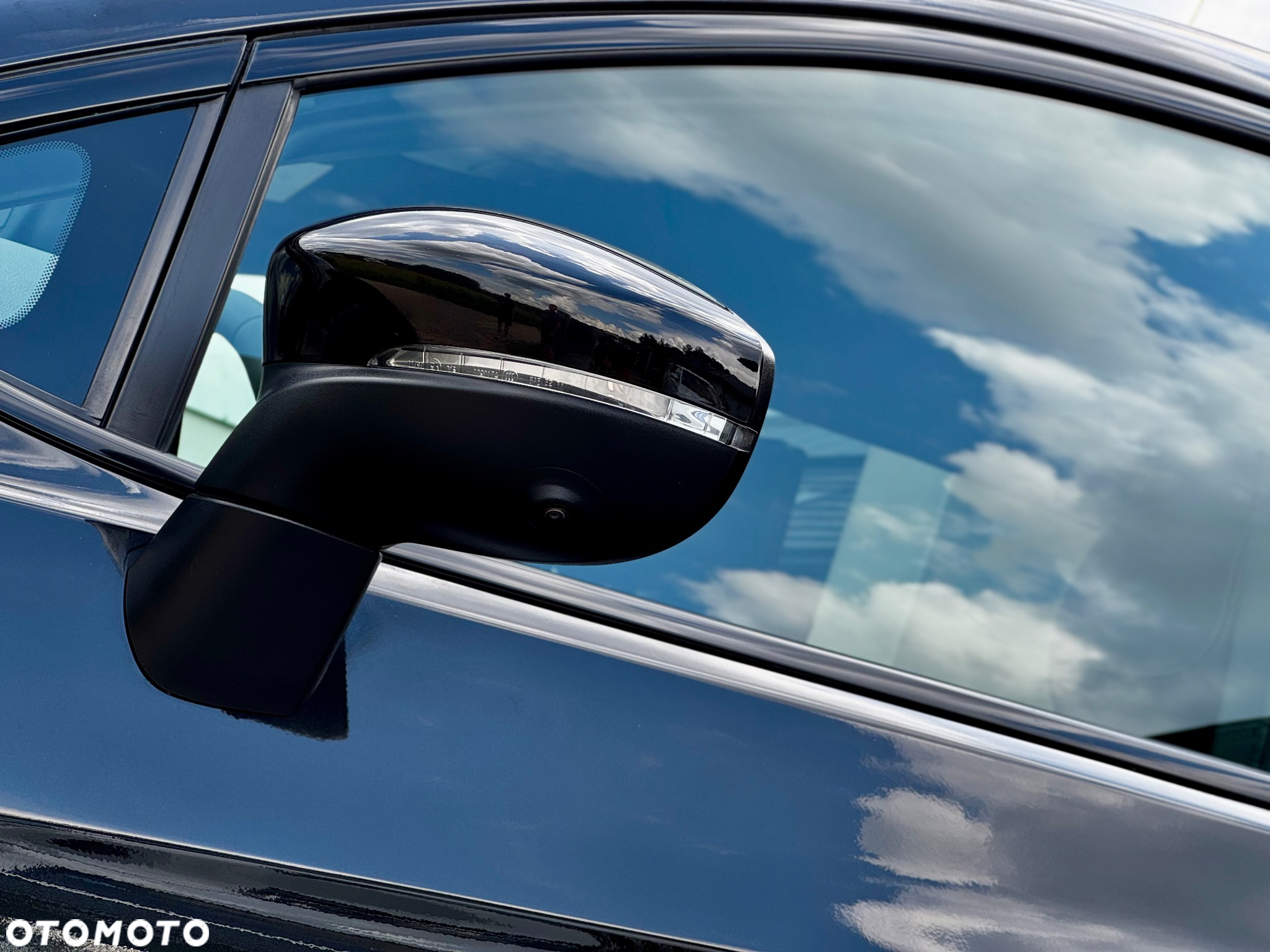 Chrysler Pacifica - 22