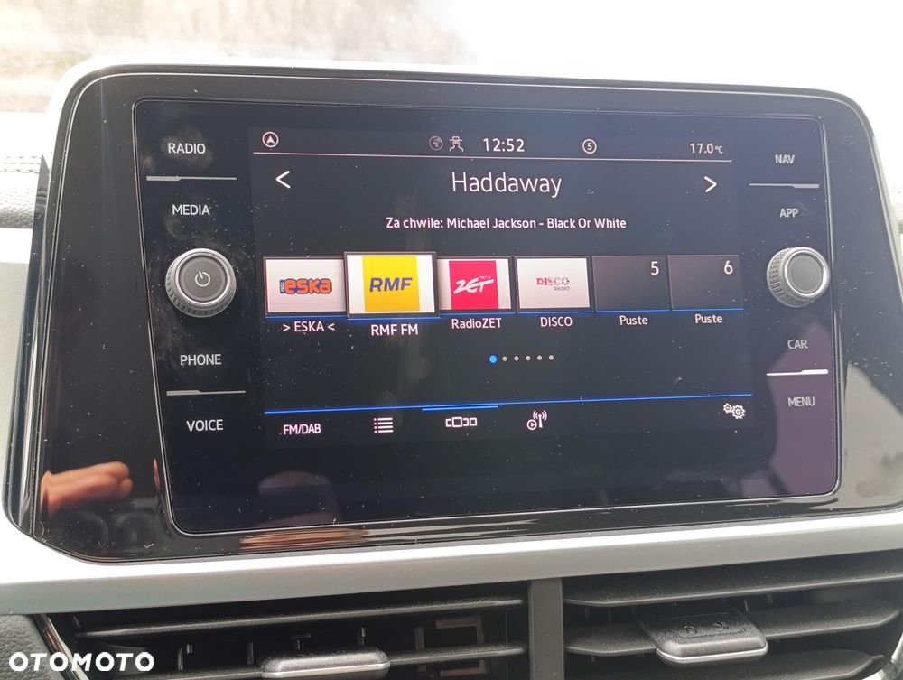 Volkswagen T-Roc 1.5 TSI Life - 29