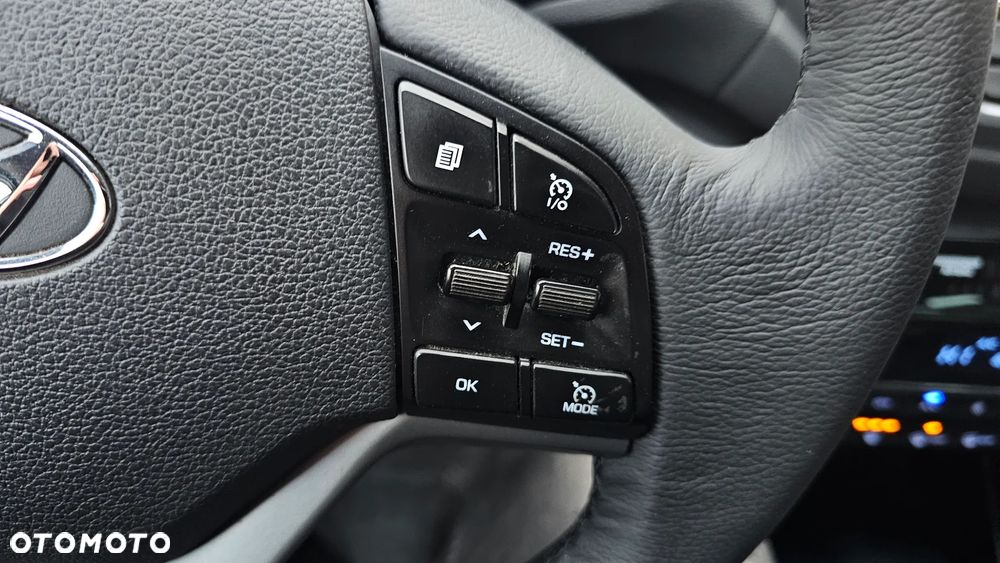 Hyundai Tucson blue 1.6 GDi 2WD Navi - 34