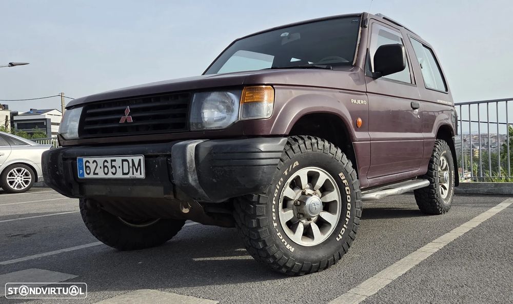 Mitsubishi Pajero 2.5 TDi GLX - 1