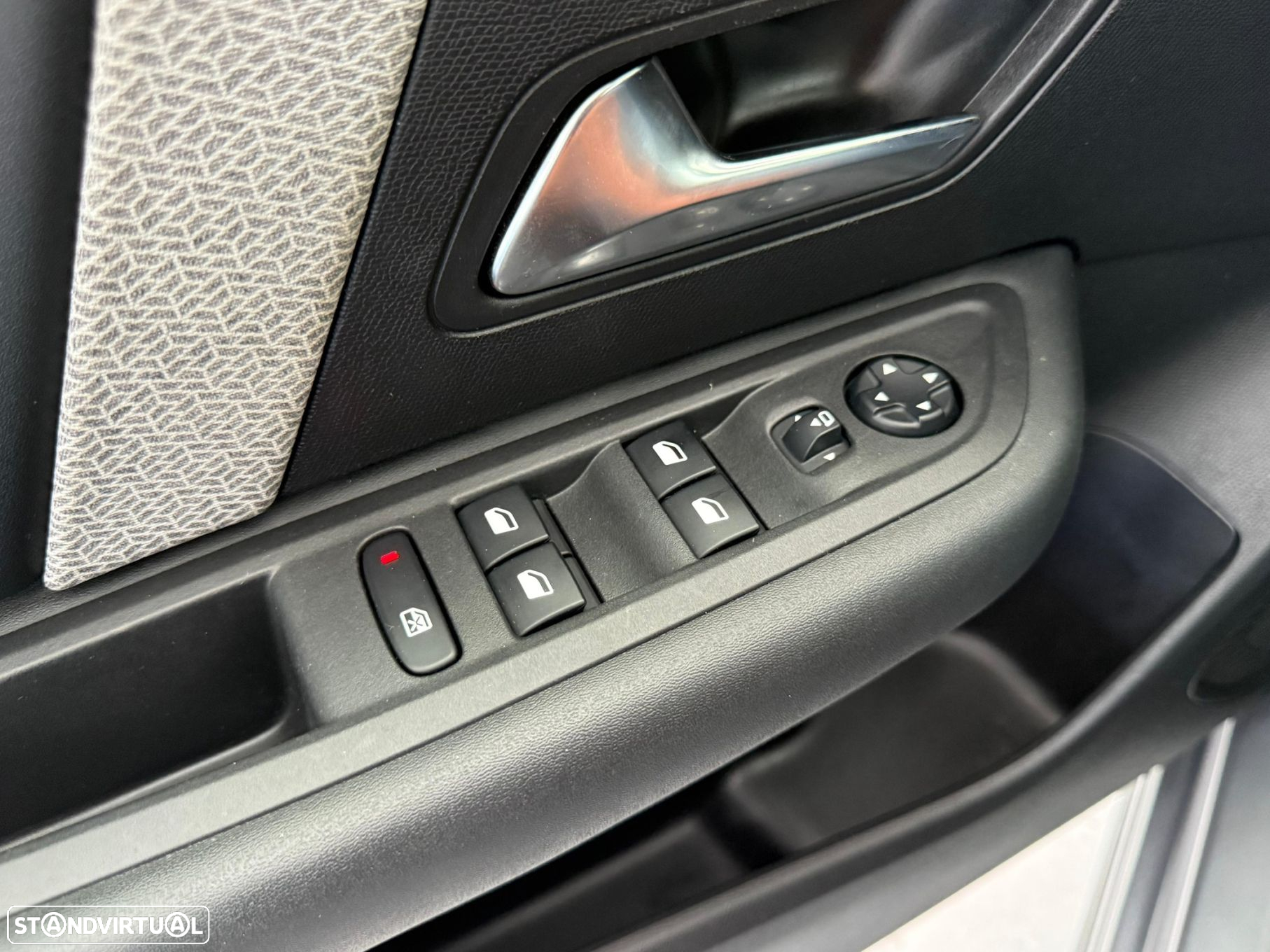 Citroën C4 1.5 BlueHDi Feel EAT8 - 12