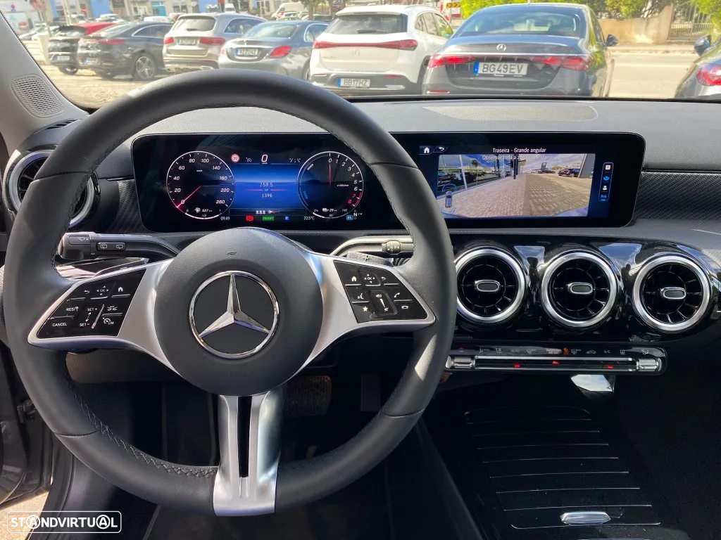 Mercedes-Benz A 250 e Progressive - 3