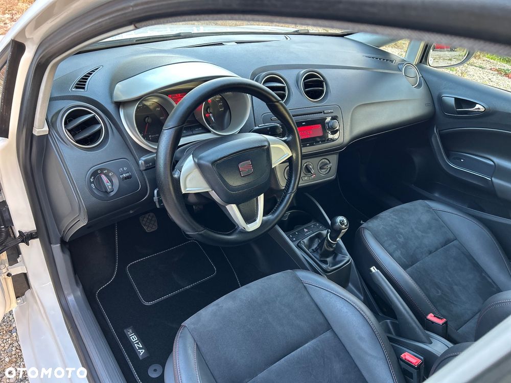 Seat Ibiza 1.6 16V Sport Edition - 10