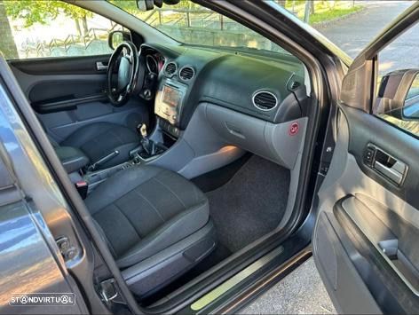 Ford Focus SW 1.6 TDCi Titanium - 3