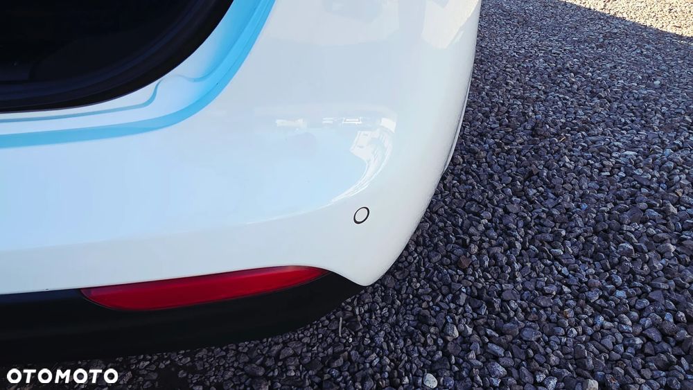 Kia Ceed 1.6 GDI XL - 21