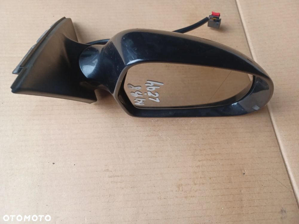LUSTERKO PRAWE AUDI A4 B8 S-S-LINE LŻ9Y 6pin - 3