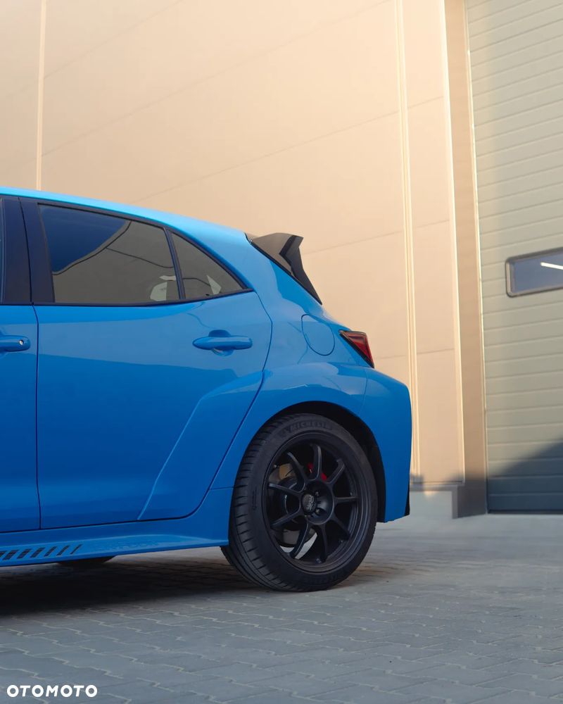 Toyota GR Corolla - 9