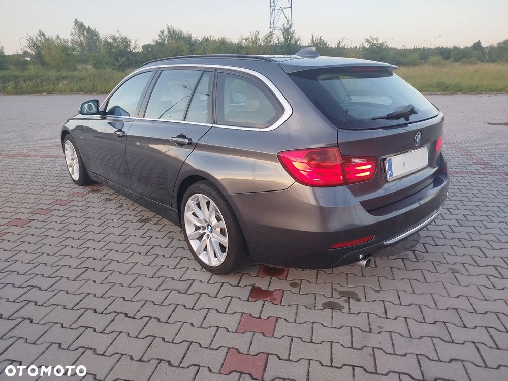 BMW Seria 3 318d Blue Performance Luxury Line - 4