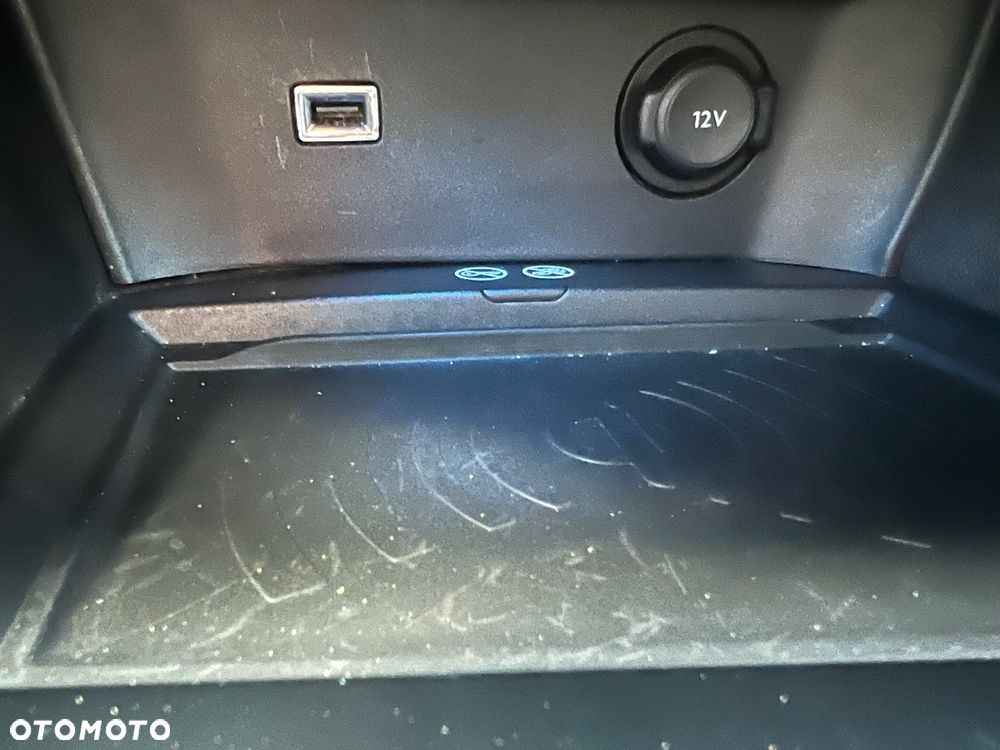 Peugeot 5008 2.0 BlueHDI GT S&S EAT8 - 24
