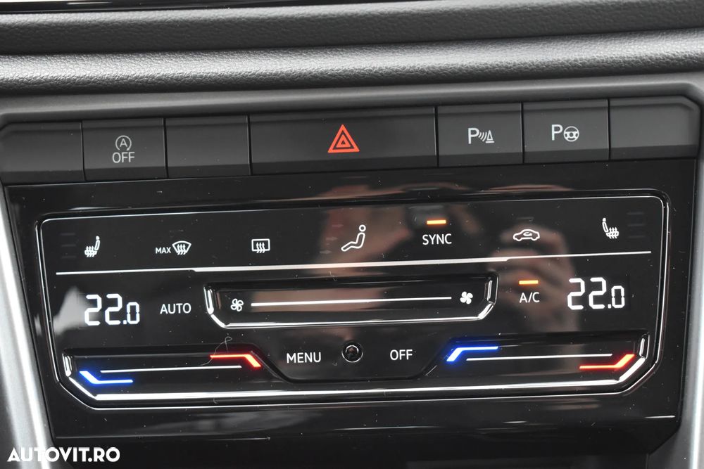 Volkswagen T-Roc 1.5 TSI DSG Life - 29