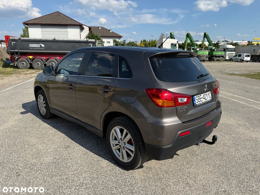 Mitsubishi ASX 1.8 DI-D 2WD Intense - 24