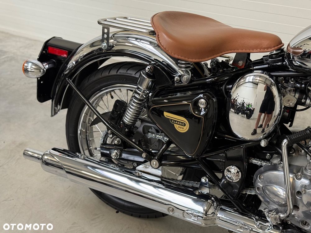 Royal Enfield Classic - 14