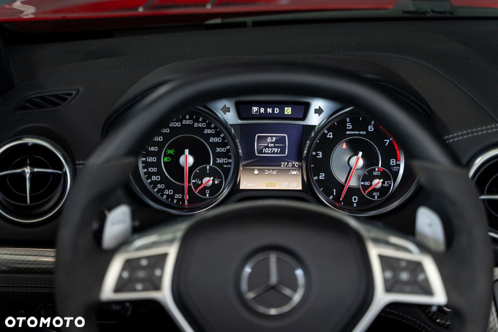 Mercedes-Benz SL - 27