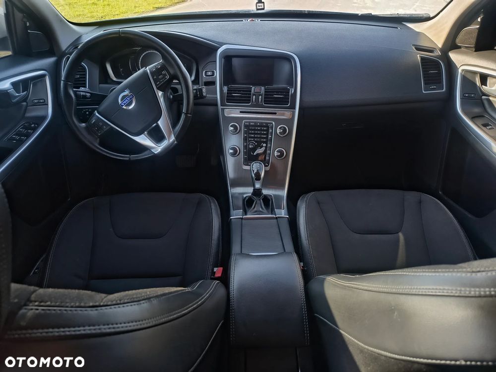 Volvo XC 60 T5 Geartronic Summum - 10