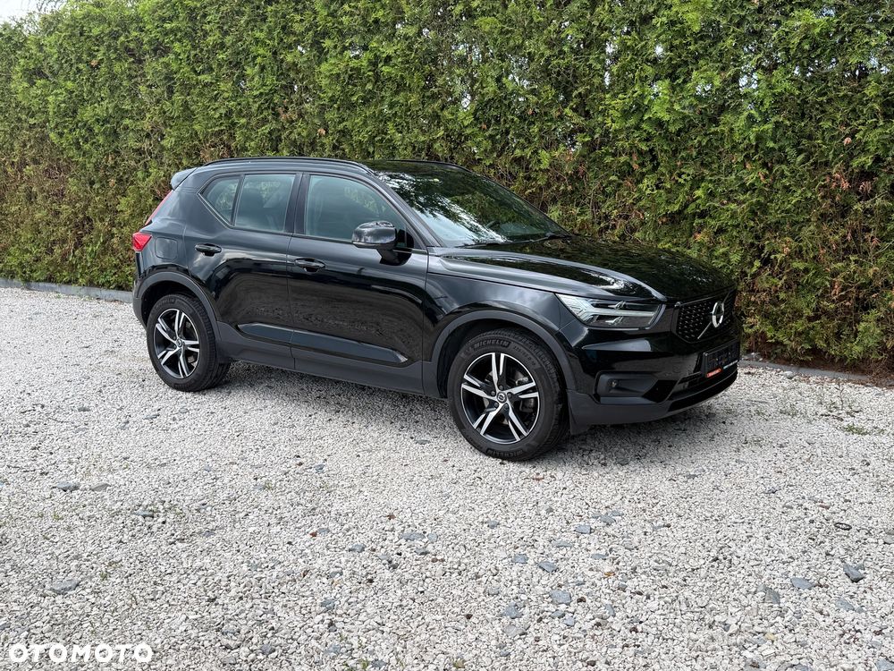 Volvo XC 40 D4 AWD Geartronic R-Design - 18