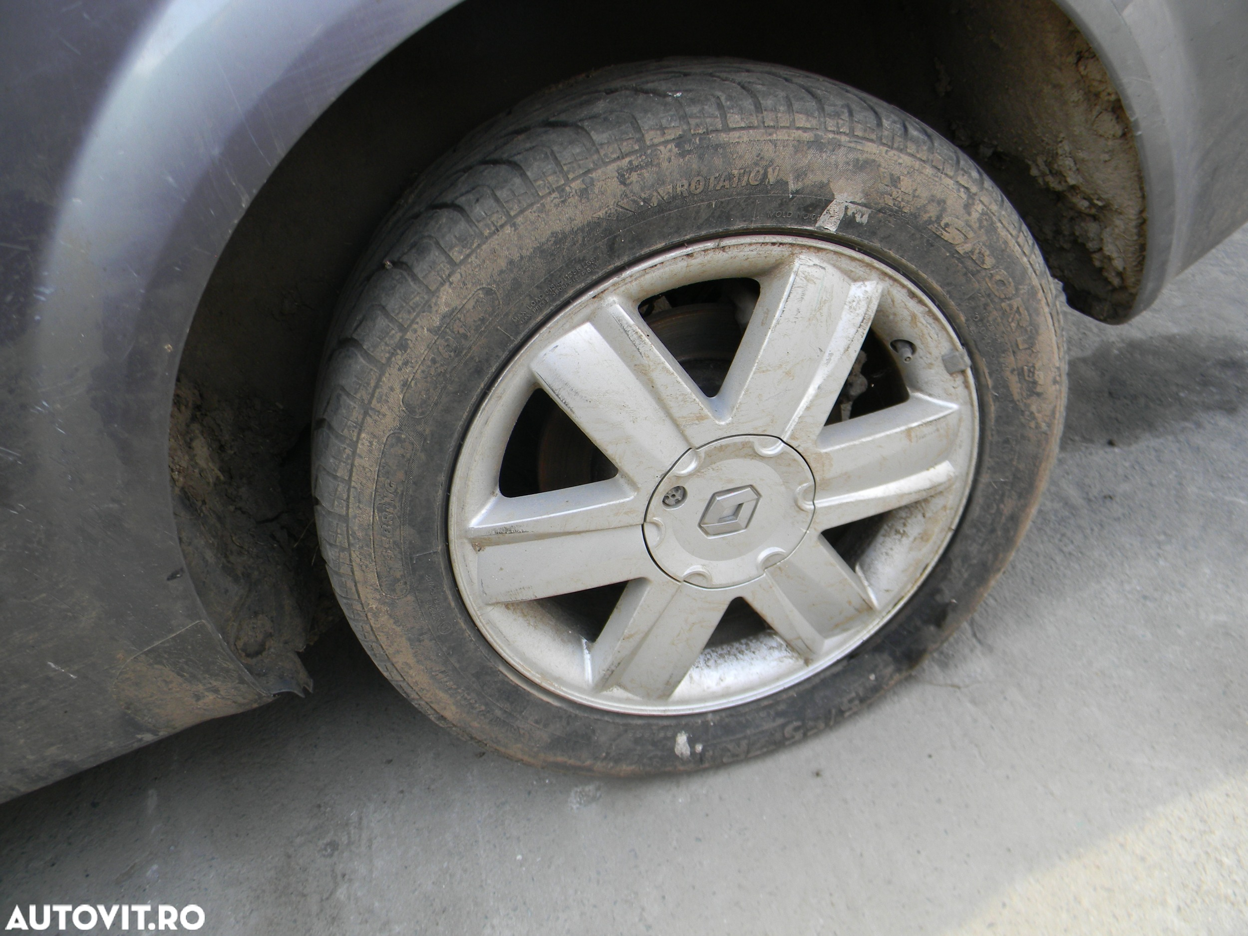 Dezmembrari  Renault GRAND SCENIC 2  2004  > 0000 1.9 dCi (JM0G, JM12 - 24
