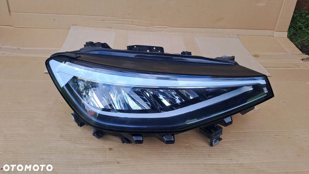 VW ID4 ID.4 PRAWA LAMPA FULL LED 11b941006a UŻYWANA UŻYWANA ŁADNA - 1