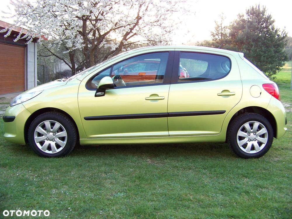 Peugeot 207 1.4 Trendy - 5