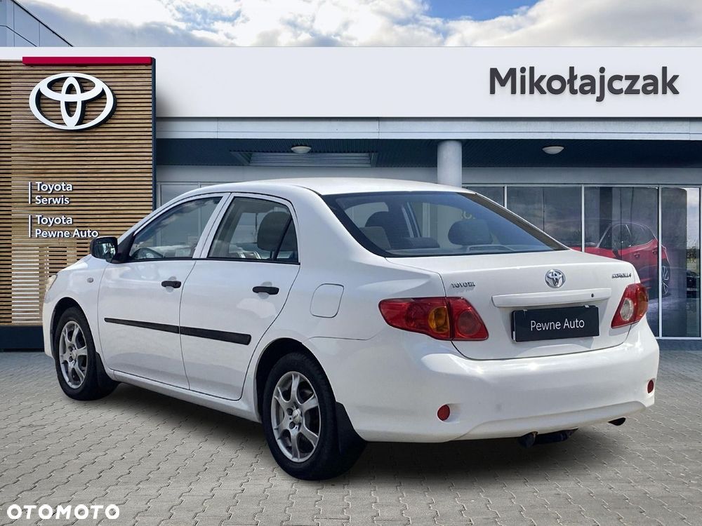 Toyota Corolla 1.6 VVT-i Terra - 3