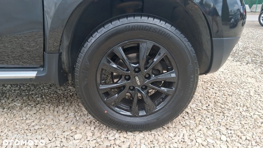 Dacia Duster 1.6 16V 4x4 Prestige - 7
