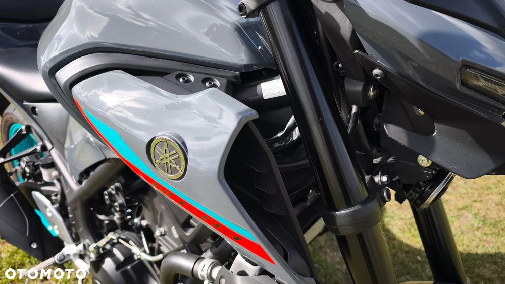 Yamaha MT - 13