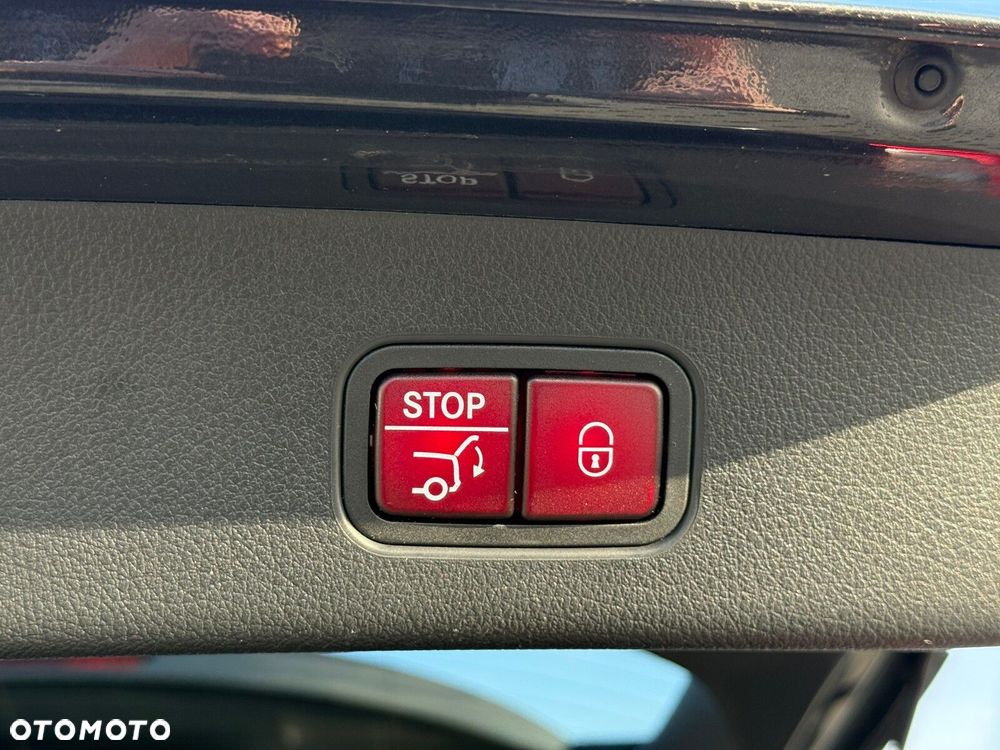 Mercedes-Benz GLC - 17