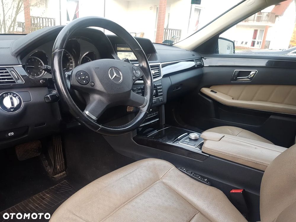 Mercedes-Benz Klasa E 350 CDI 4-Matic Avantgarde - 4