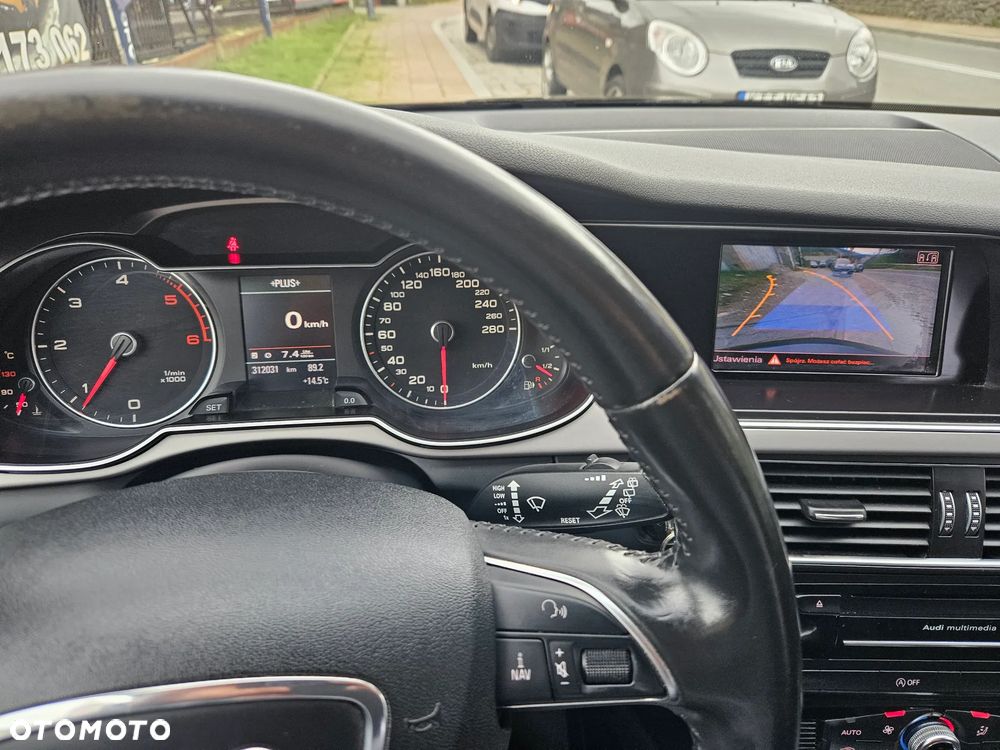 Audi A4 Avant - 11