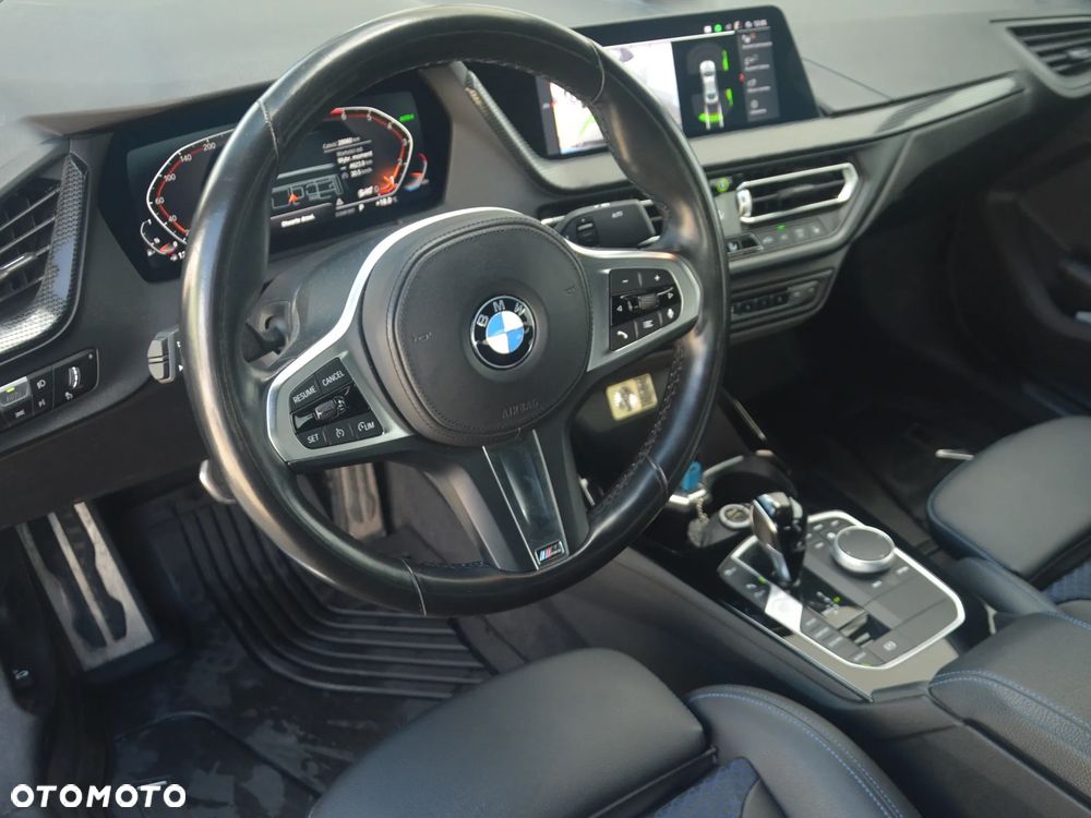 BMW Seria 2 218i M Sport - 6