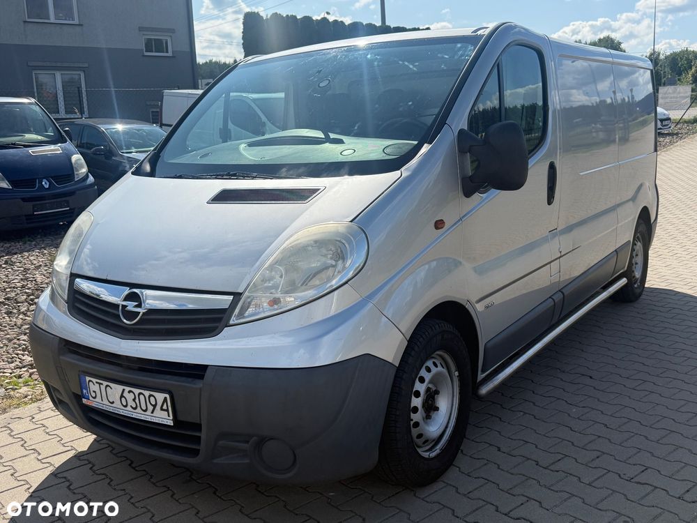 Opel Vivaro 2.0cdti 115KM long długi klima L2H1 - 1
