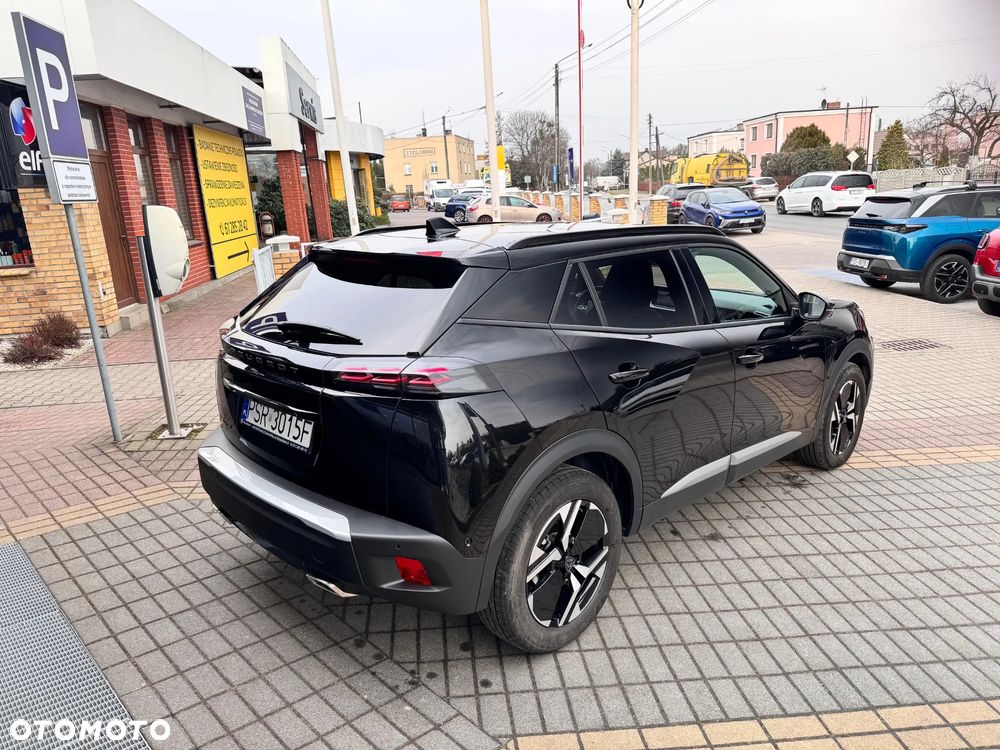 Peugeot 2008 PureTech 130 Allure S&S EAT8 - 5