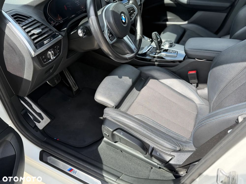 BMW X3 xDrive20d mHEV - 13