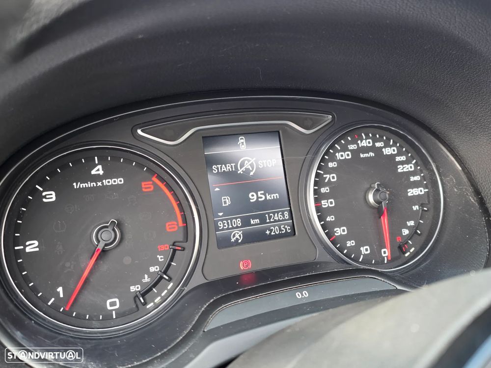 Audi A3 Sportback 2.0 TDI S-line - 43
