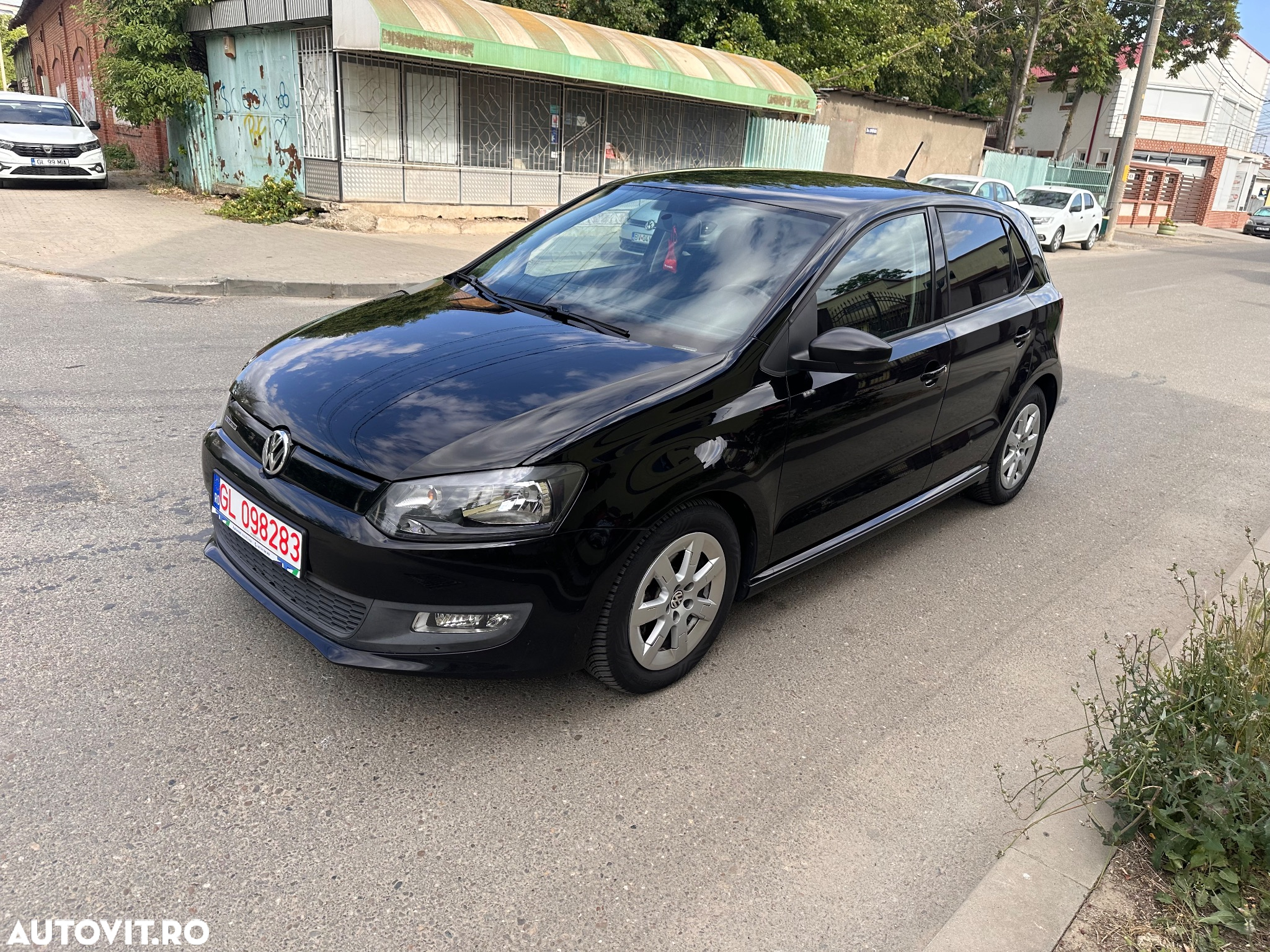 Volkswagen Polo - 4