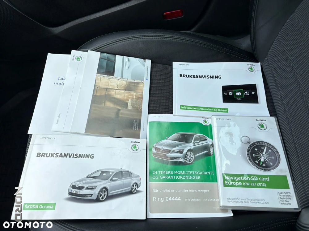 Skoda Octavia 1.6 TDI (Green tec) DSG Style - 29