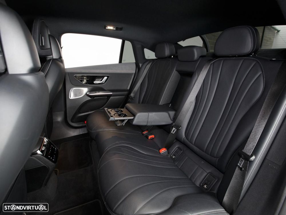 Mercedes-Benz EQE 350 Electric Art - 10