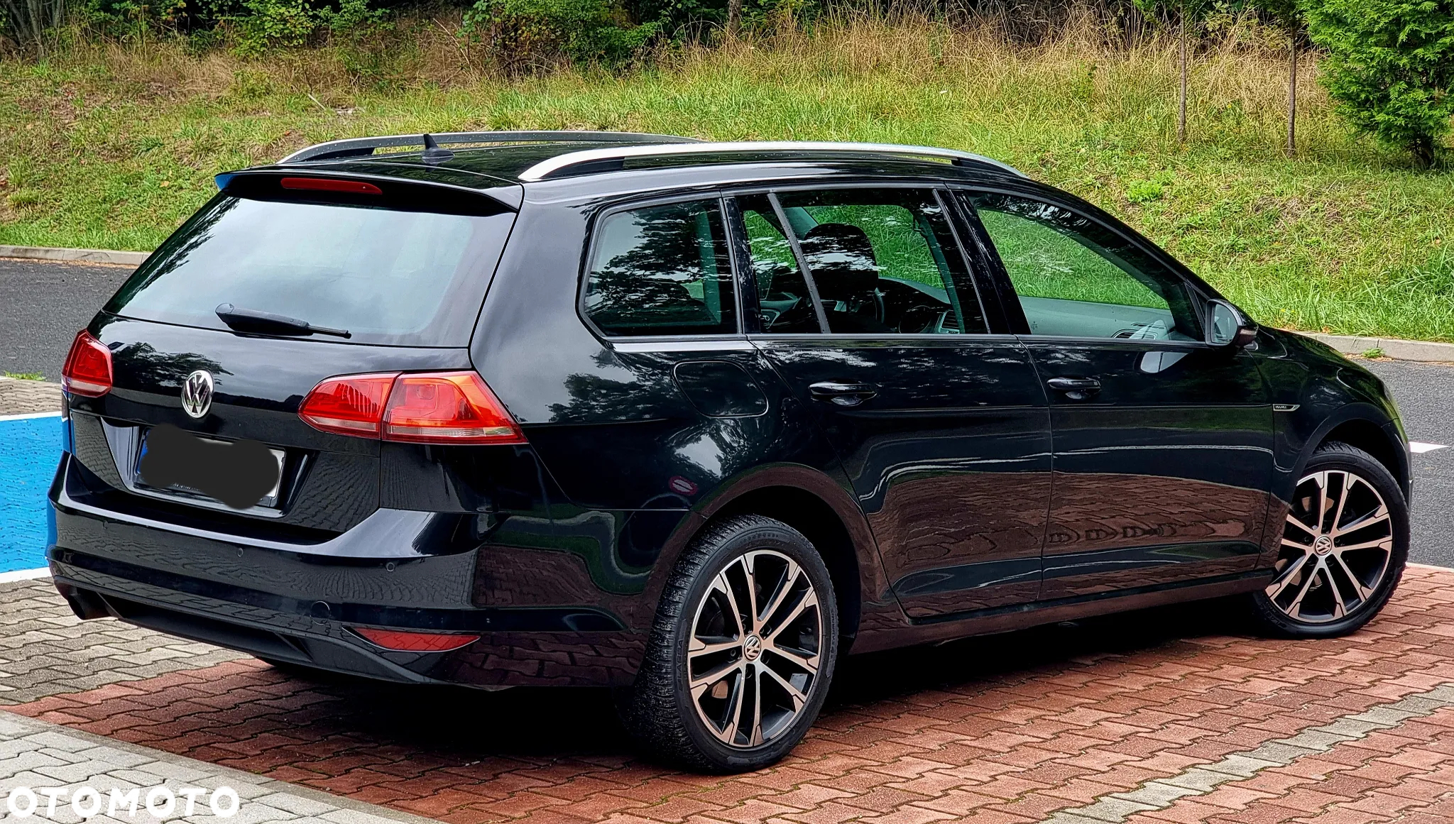 Volkswagen Golf VII 1.6 TDI BMT Highline DSG - 12
