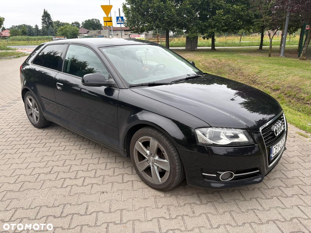 Audi A3 3-drzwiowe 2.0 TDI DPF Ambition - 3
