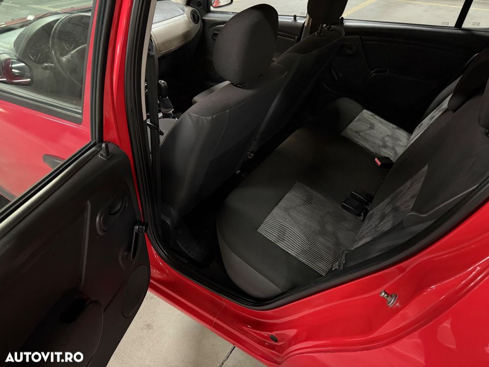 Dacia Sandero 1.2 16V Ambiance - 8