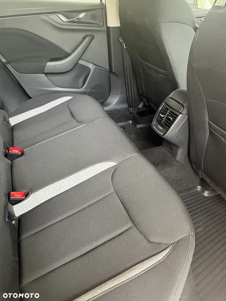 Skoda Kamiq 1.0 TSI Selection - 14