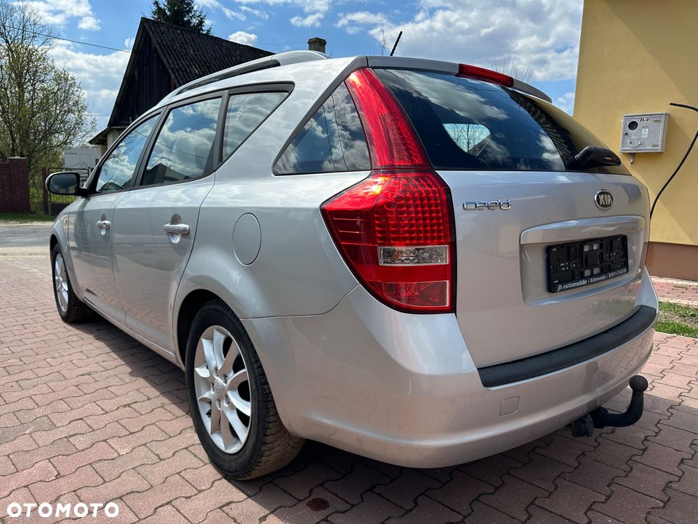 Kia Ceed 1.4 CVVT LX - 12