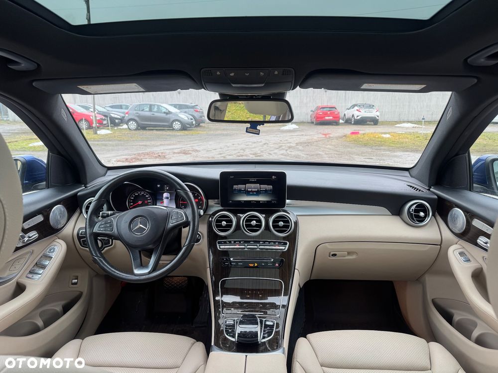 Mercedes-Benz GLC 300 4Matic 9G-TRONIC - 10