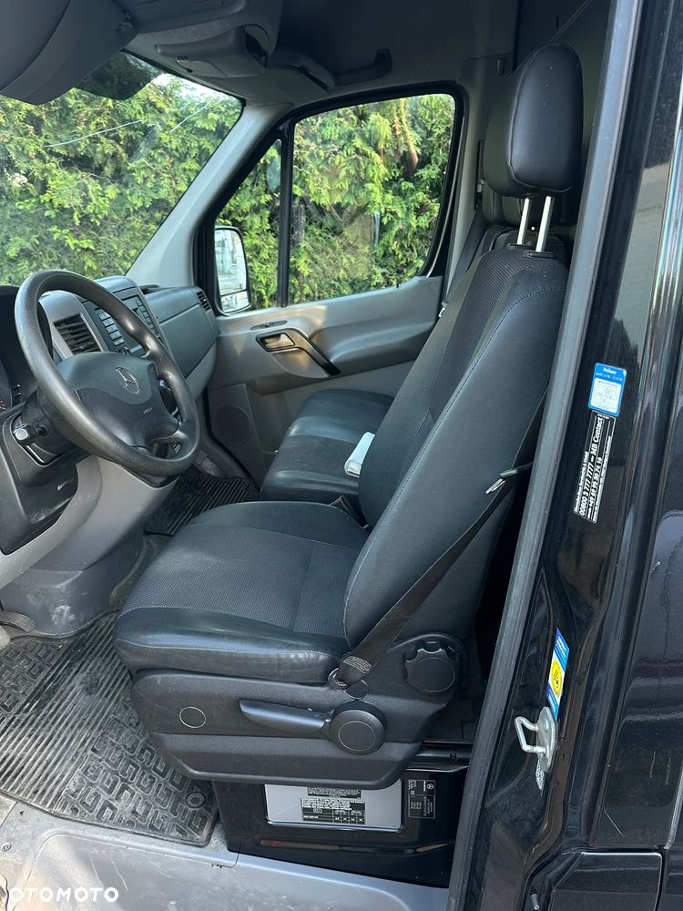 Mercedes-Benz Sprinter - 6