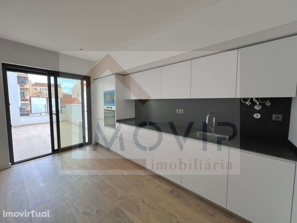 Apartamento T3 Luxuoso - Grande imagem: 3/12