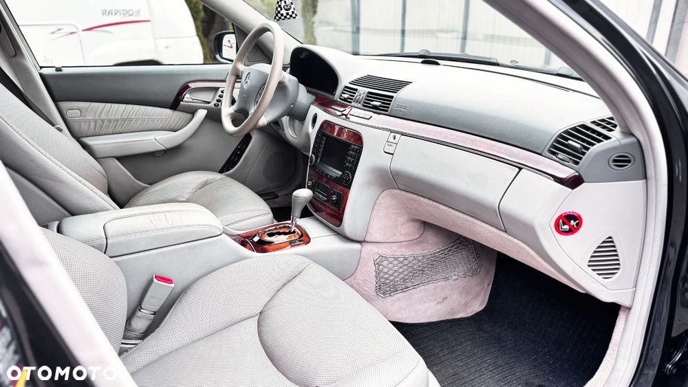 Mercedes-Benz Klasa S 500 4-Matic - 12
