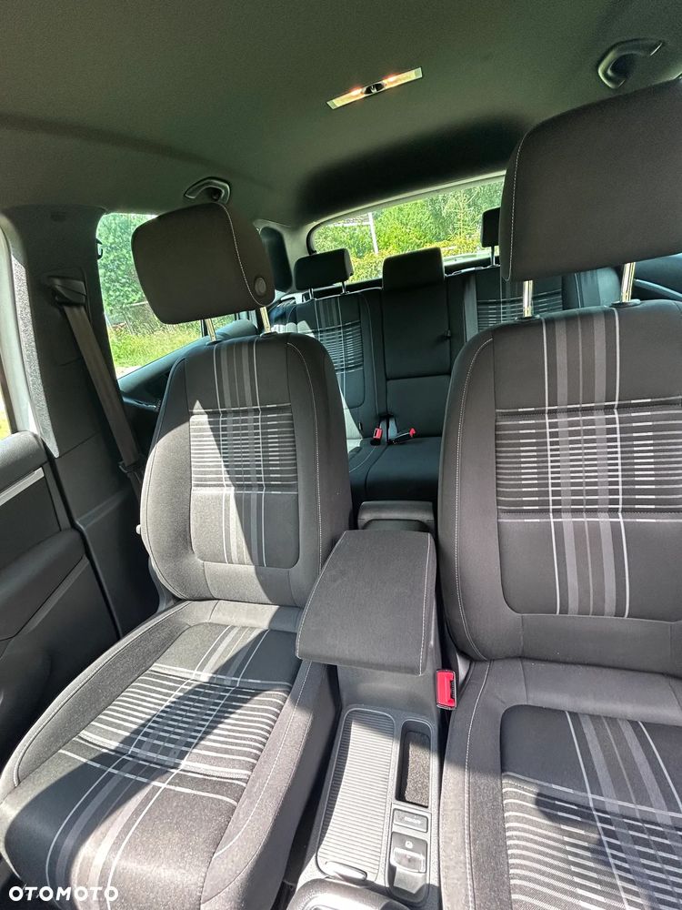 Volkswagen Tiguan 2.0 TDI DPF BlueMotion Technology Sport & Style - 11