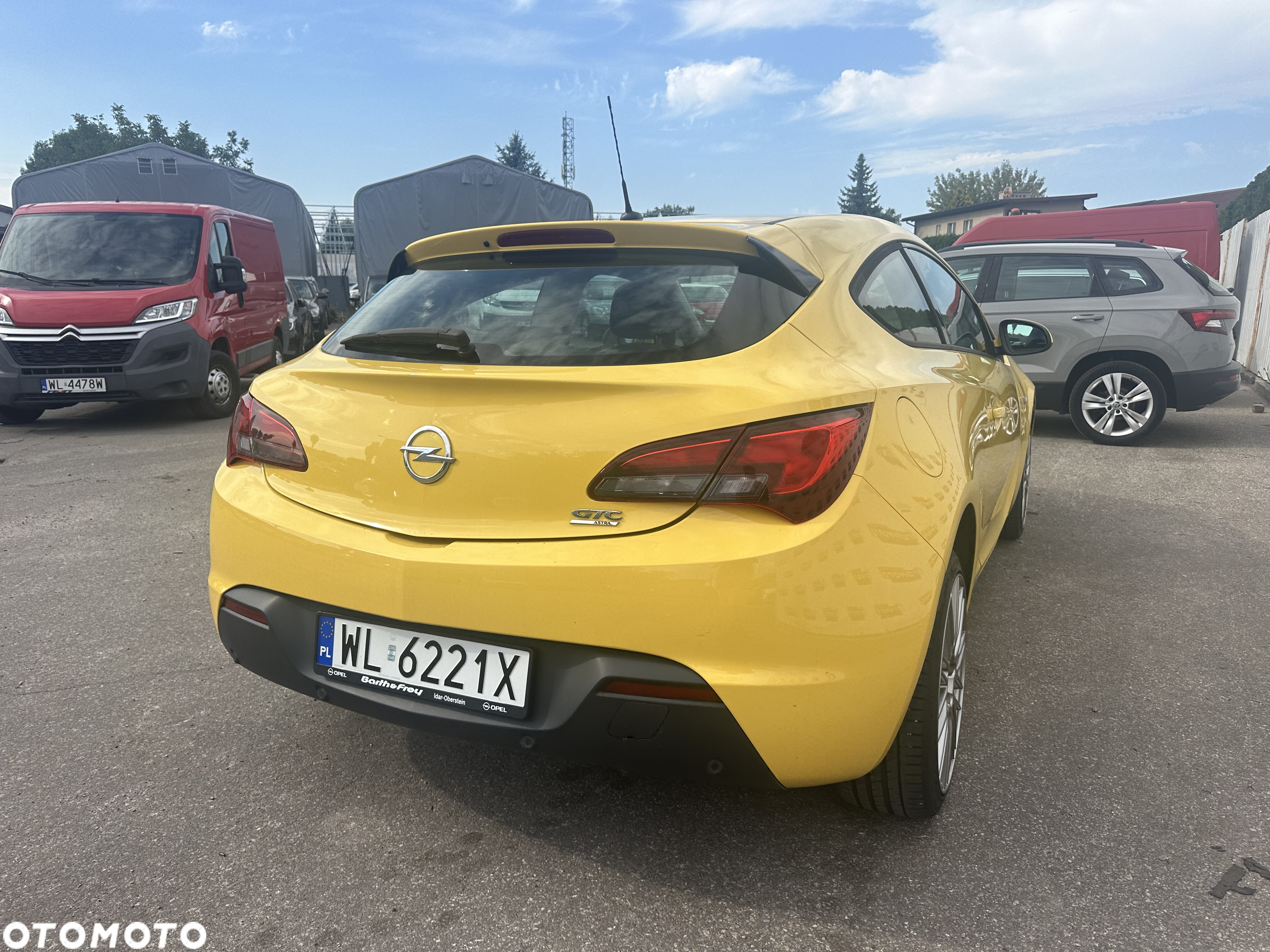 Opel Astra GTC 1.4 Turbo - 13