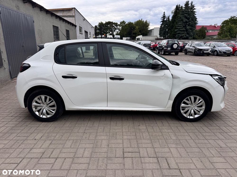Peugeot 208 - 6