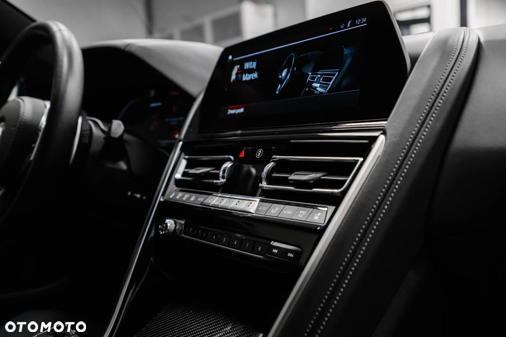BMW Seria 8 M850i xDrive - 23
